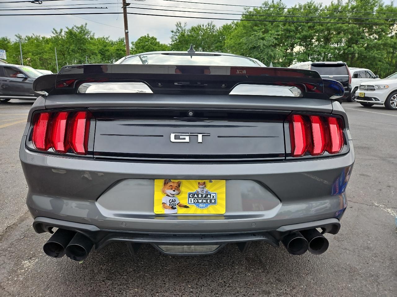 Ford Mustang GT Premium Coupe 2021