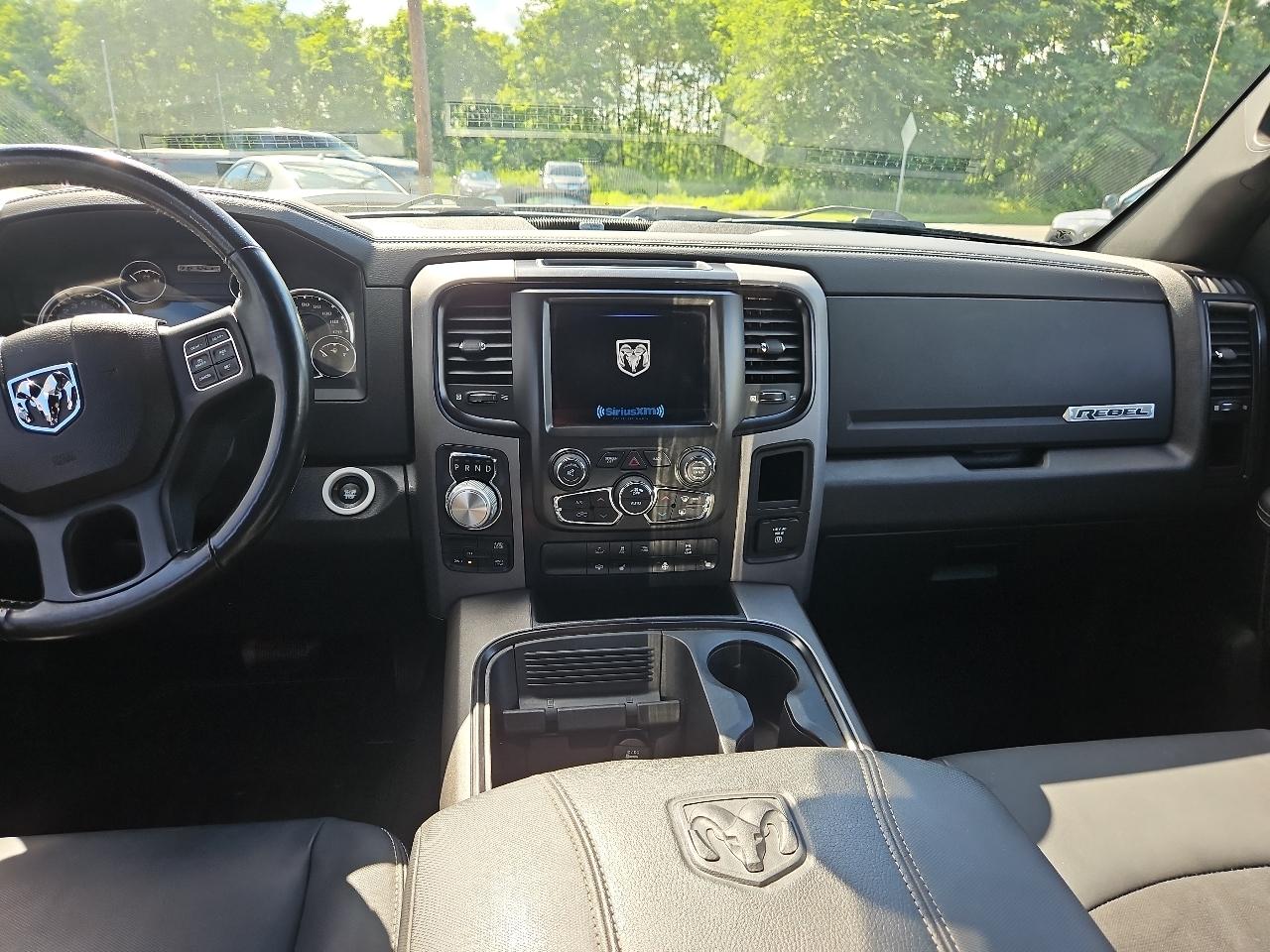 RAM 1500 Rebel Crew Cab SWB 4WD 2018