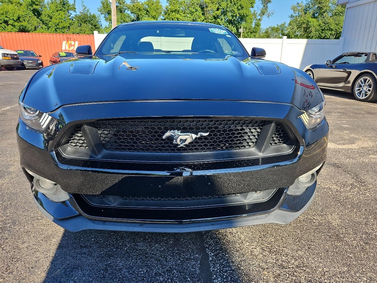 Ford Mustang GT Premium Coupe 2017