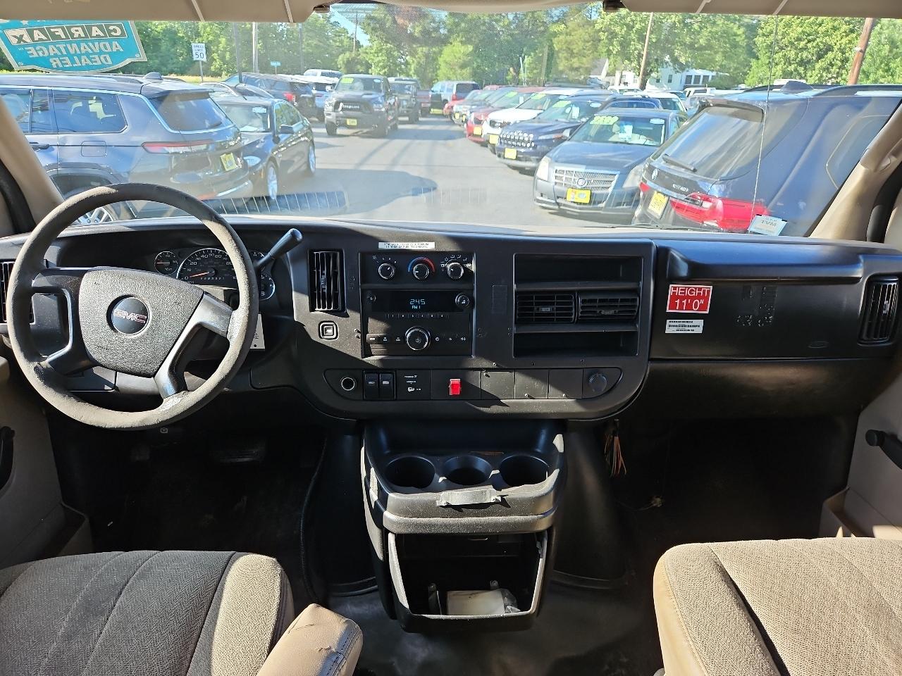 GMC Savana G3500 2009