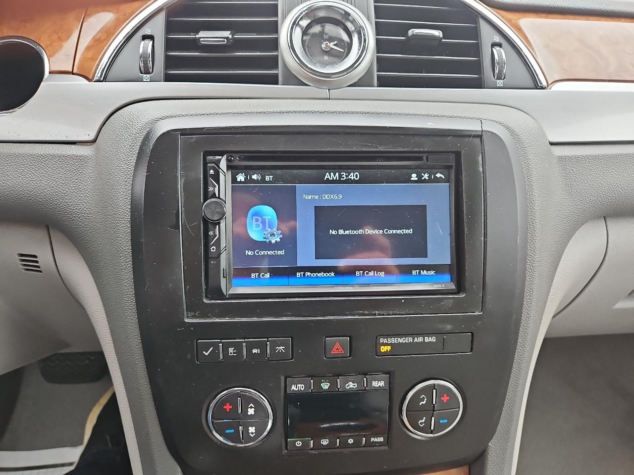 Buick Enclave CXL-1 FWD 2011