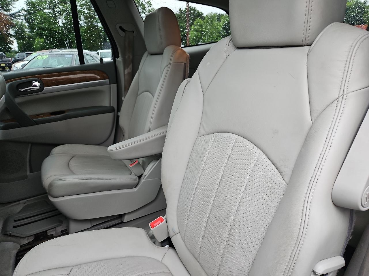 Buick Enclave CXL-1 FWD 2011