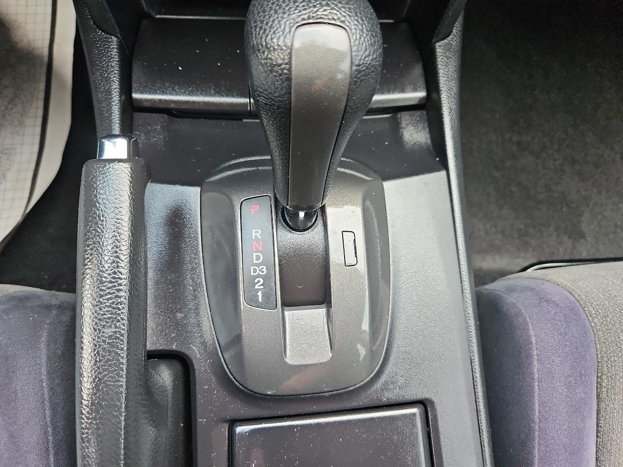 Honda Accord LX sedan AT 2008