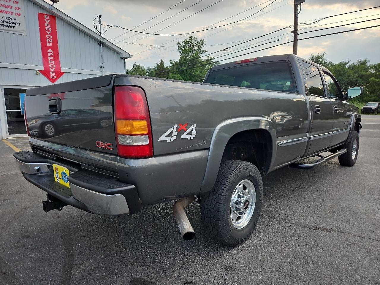 GMC Sierra 2500HD SL Crew Cab Short Bed 4WD 2001
