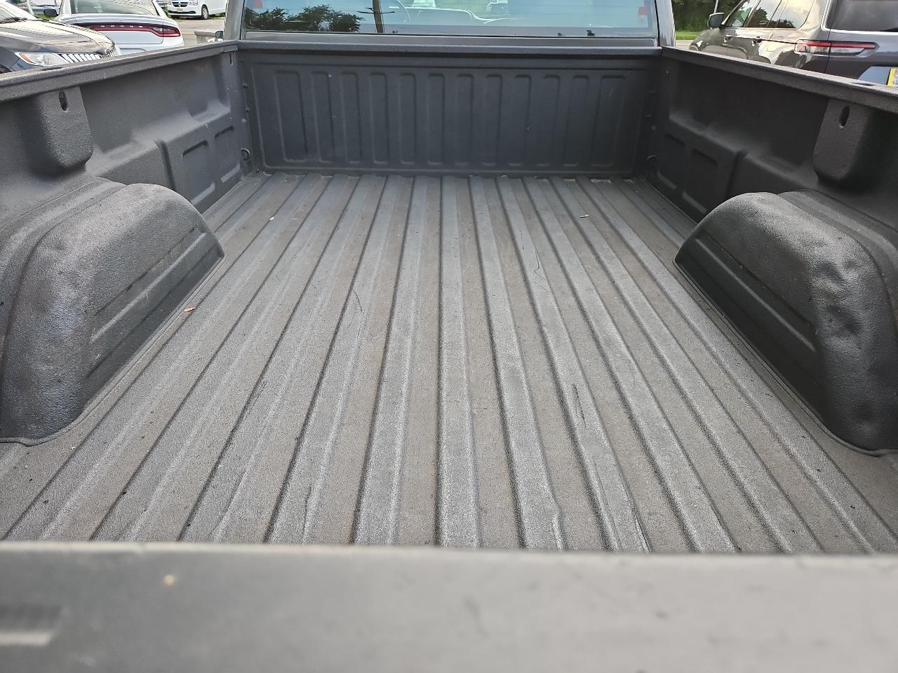GMC Sierra 2500HD SL Crew Cab Short Bed 4WD 2001
