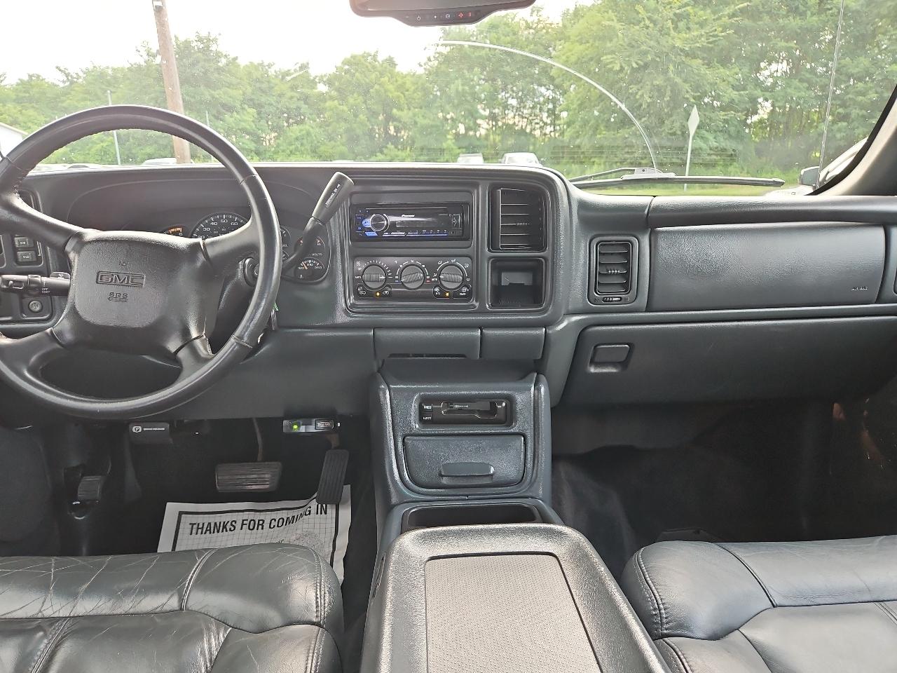GMC Sierra 2500HD SL Crew Cab Short Bed 4WD 2001