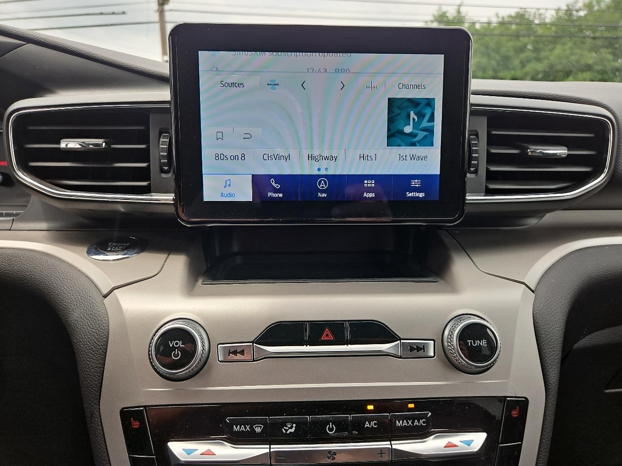 Ford Explorer XLT AWD 2022