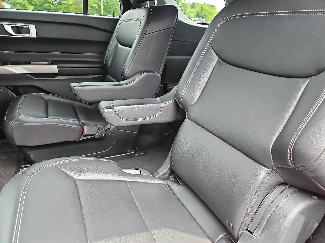 Ford Explorer XLT AWD 2022