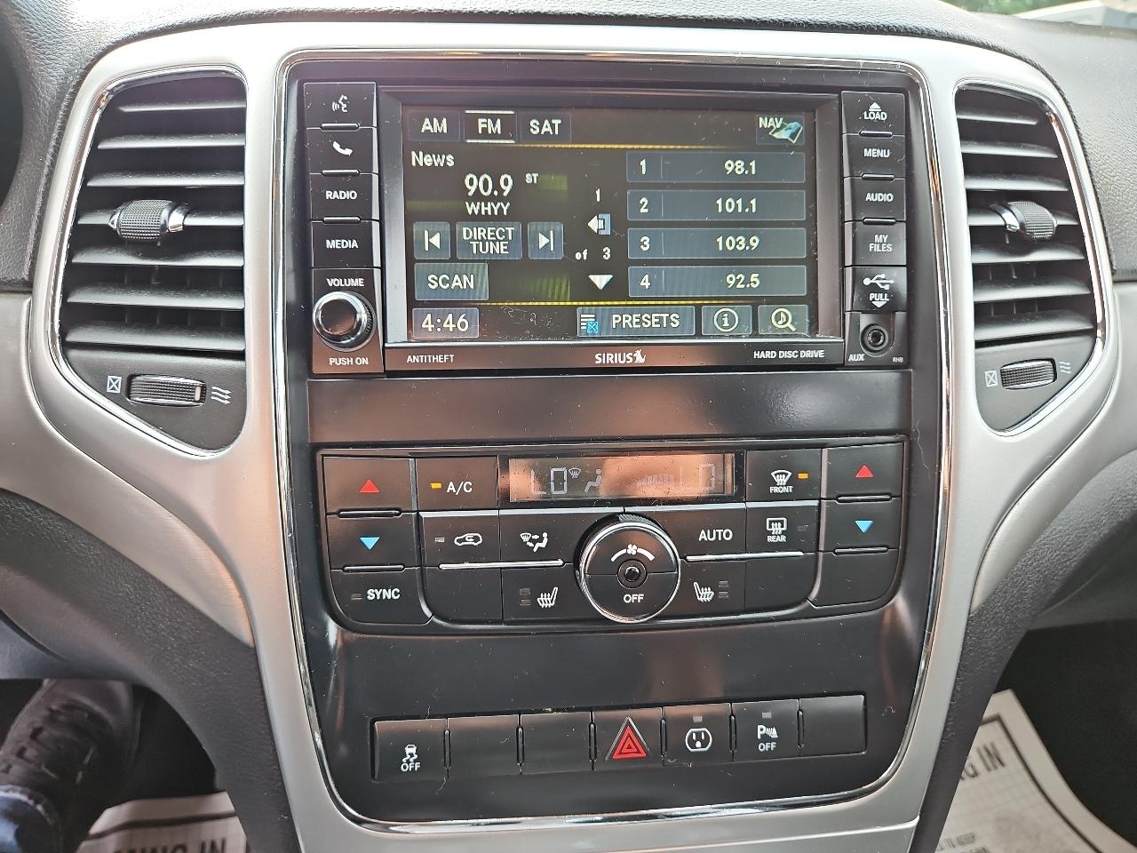 Jeep Grand Cherokee Laredo 4WD 2013