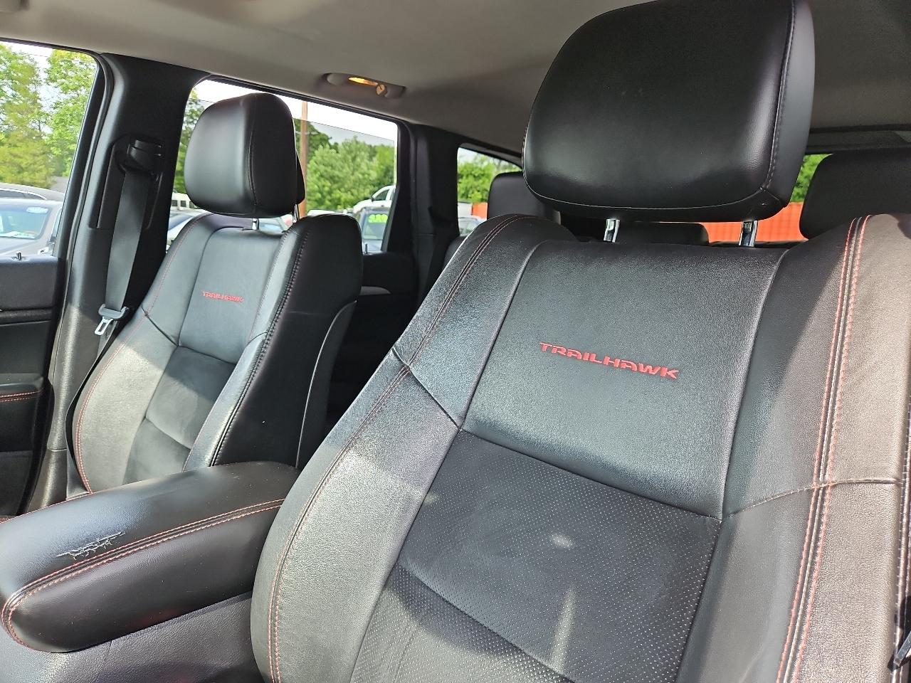 Jeep Grand Cherokee Laredo 4WD 2013