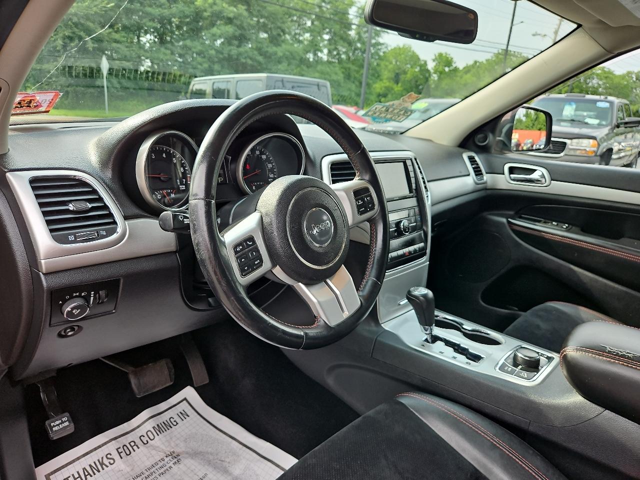 Jeep Grand Cherokee Laredo 4WD 2013