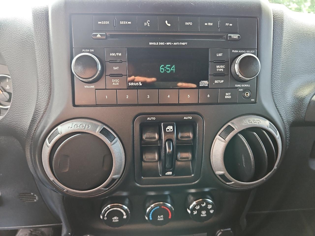 Jeep Wrangler Unlimited Sport 4WD 2016