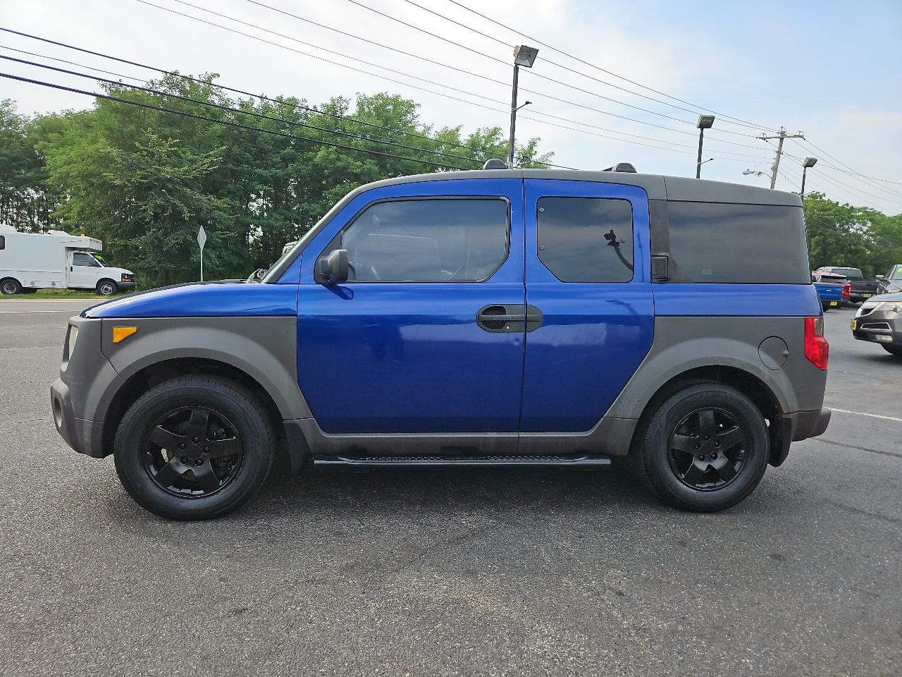 Honda Element EX 4WD AT w/ Front Side Airbags 2004