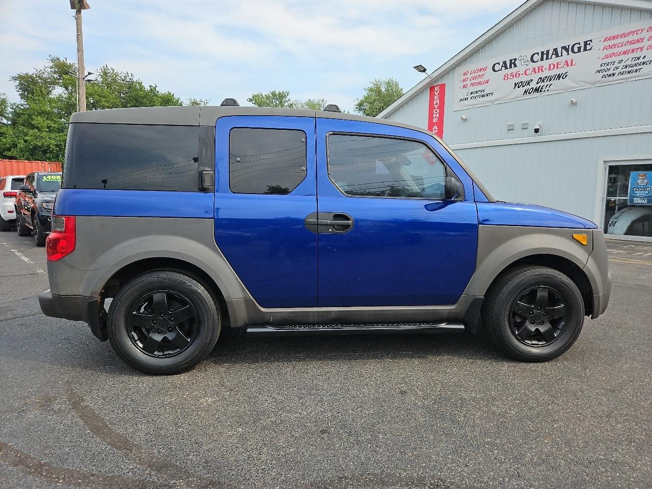 Honda Element EX 4WD AT w/ Front Side Airbags 2004