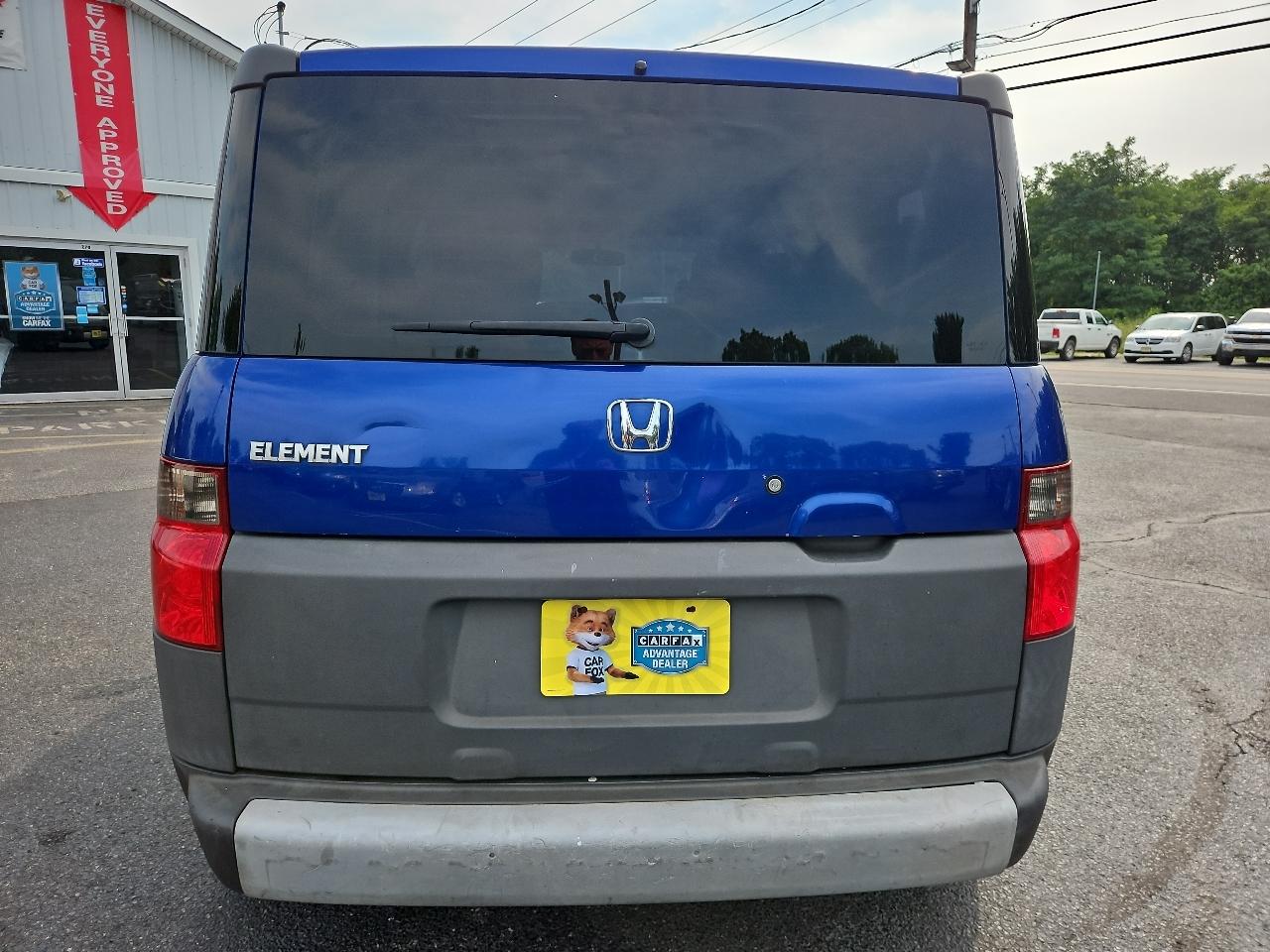 Honda Element EX 4WD AT w/ Front Side Airbags 2004