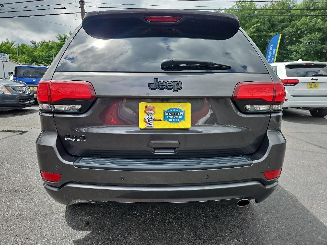Jeep Grand Cherokee Laredo 4WD 2019