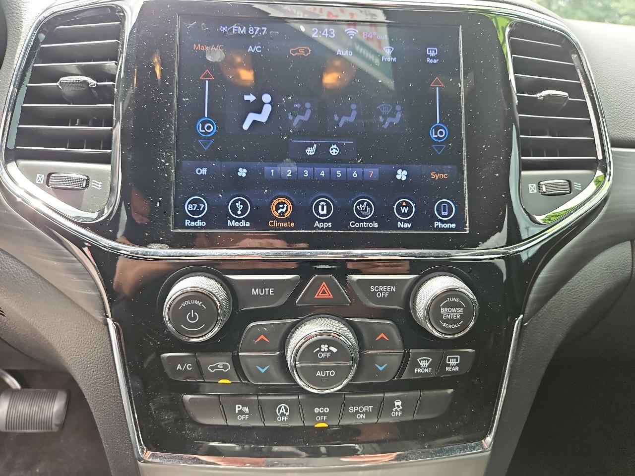 Jeep Grand Cherokee Laredo 4WD 2019