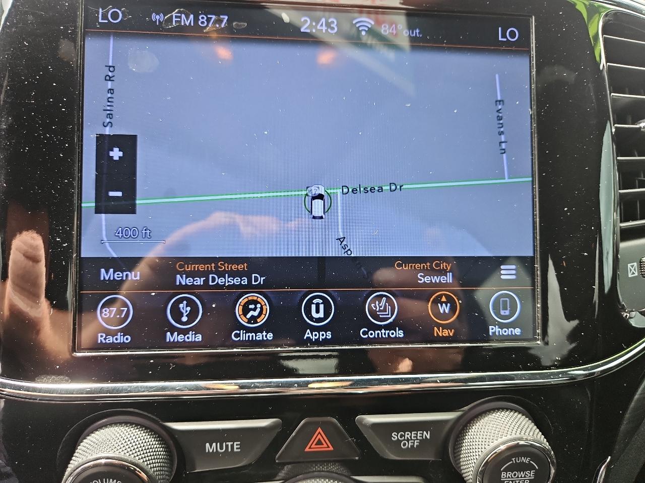 Jeep Grand Cherokee Laredo 4WD 2019