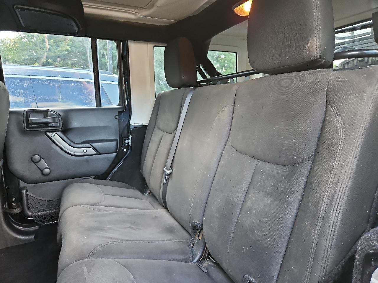 Jeep Wrangler Unlimited Sport 4WD 2015
