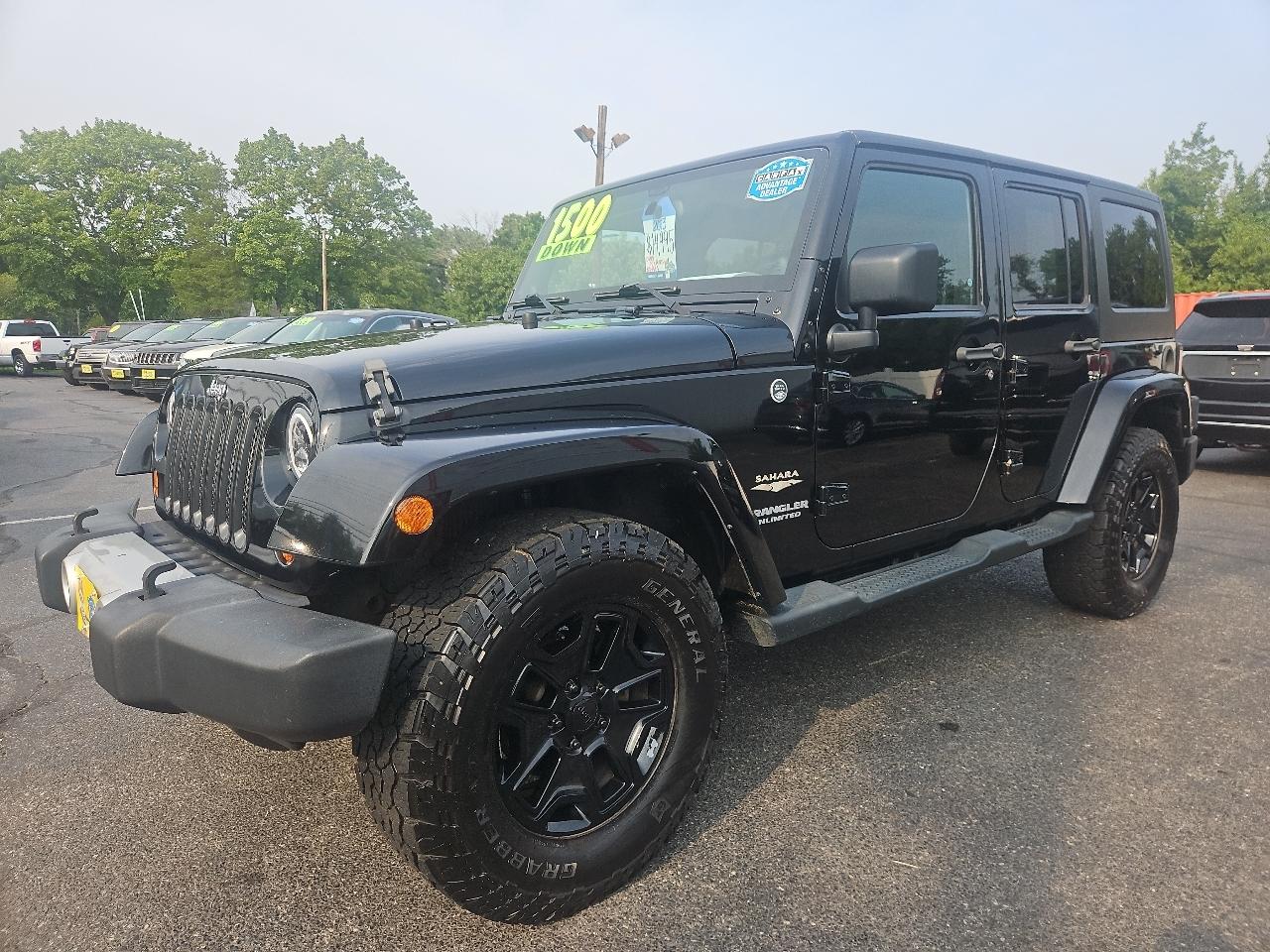 Jeep Wrangler Unlimited Sahara 4WD 2013
