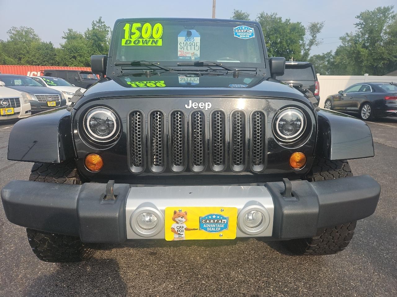 Jeep Wrangler Unlimited Sahara 4WD 2013