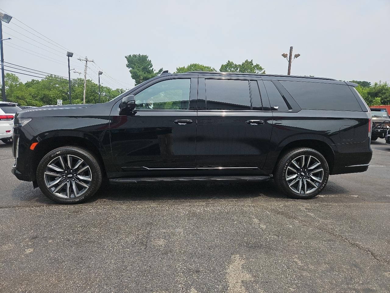 Cadillac Escalade ESV Sport Platinum AWD 2022