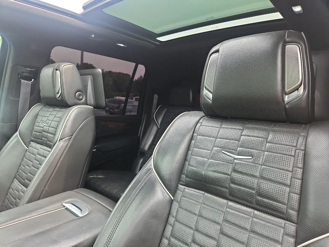 Cadillac Escalade ESV Sport Platinum AWD 2022