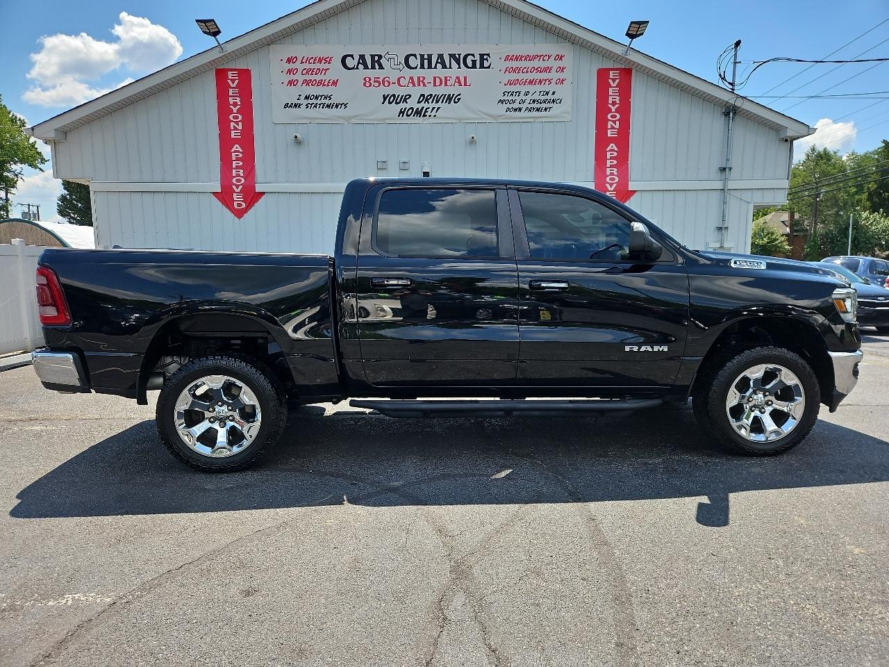 RAM 1500 Big Horn Crew Cab SWB 4WD 2019