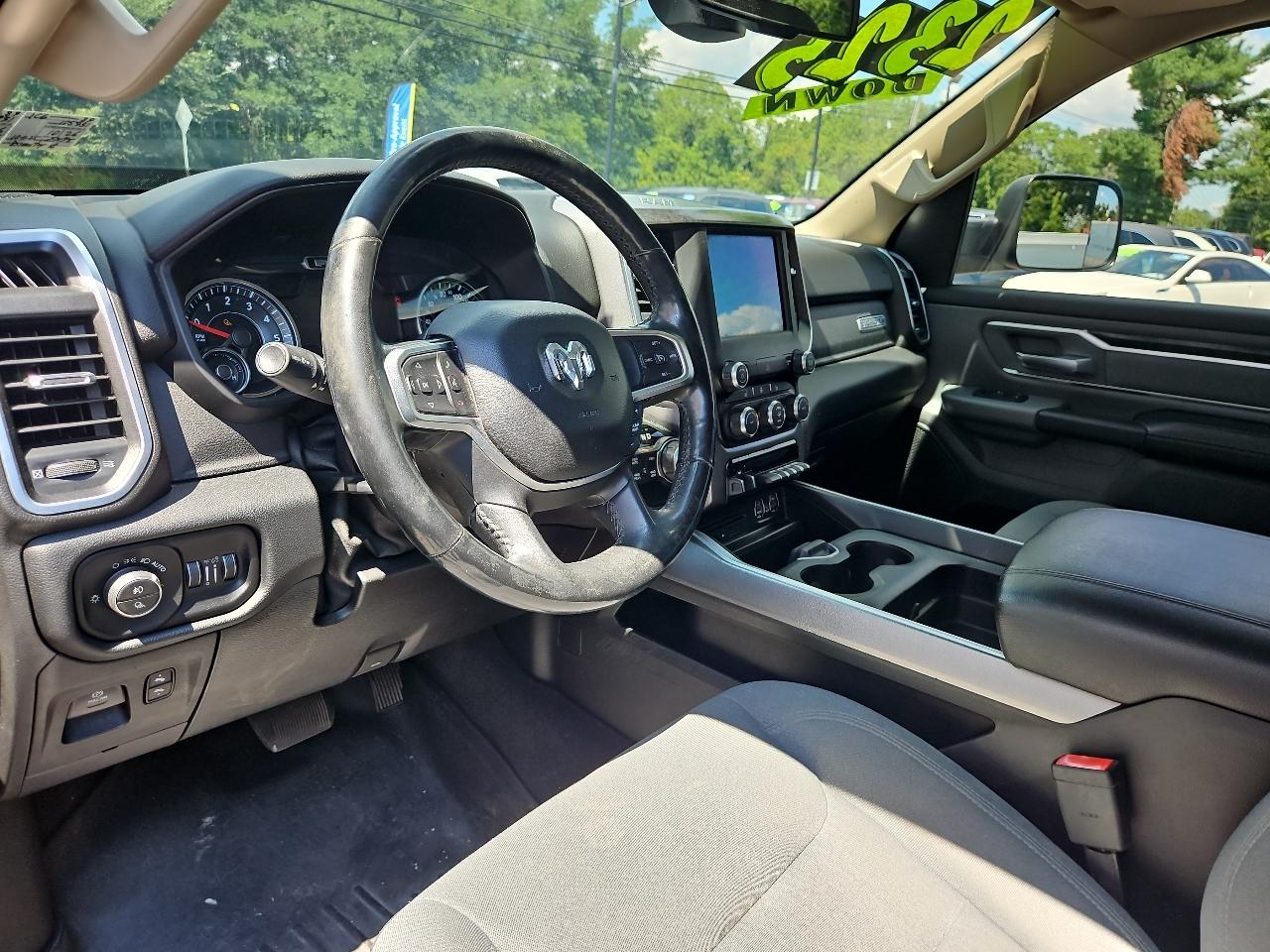 RAM 1500 Big Horn Crew Cab SWB 4WD 2019