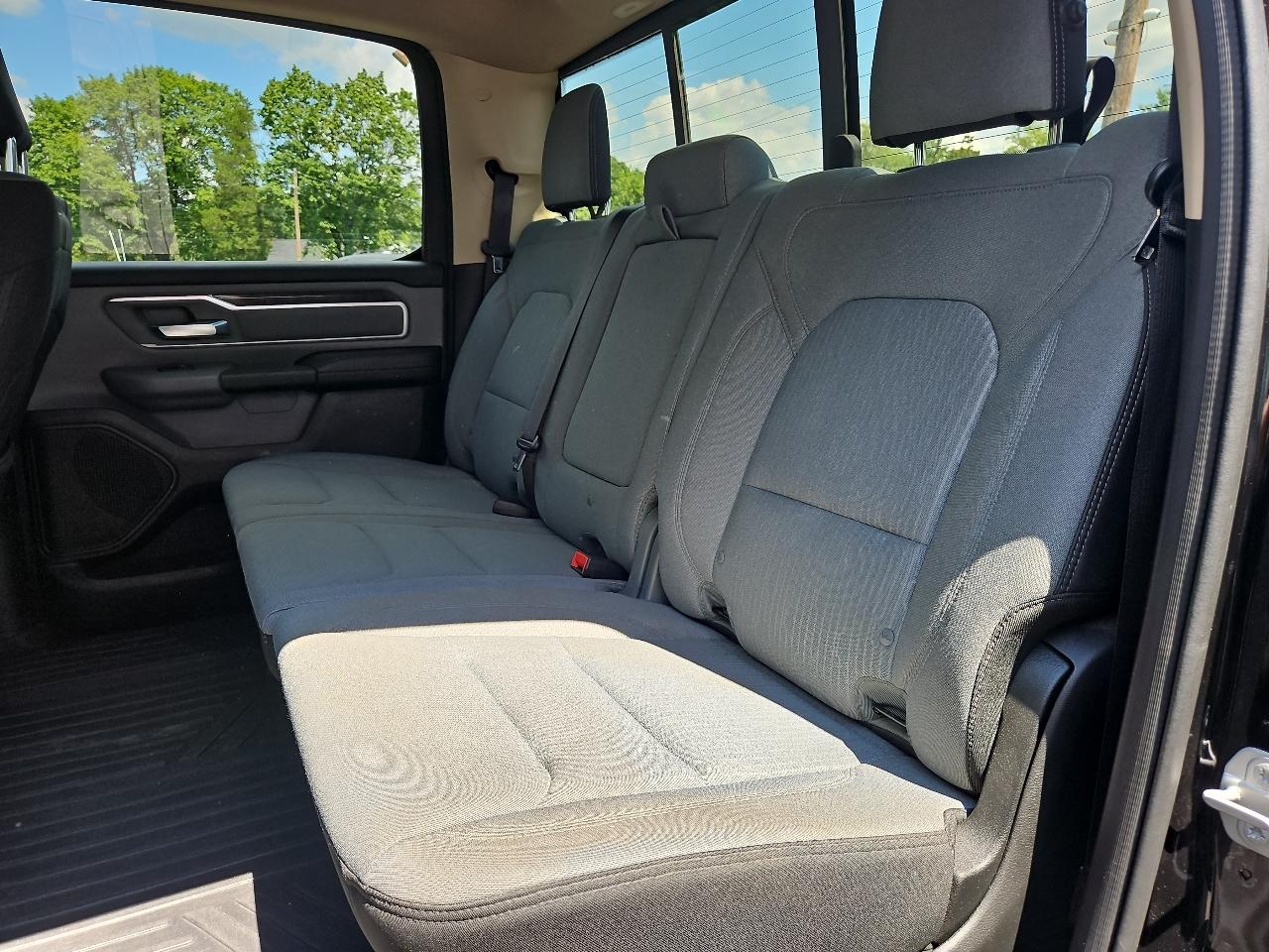 RAM 1500 Big Horn Crew Cab SWB 4WD 2019