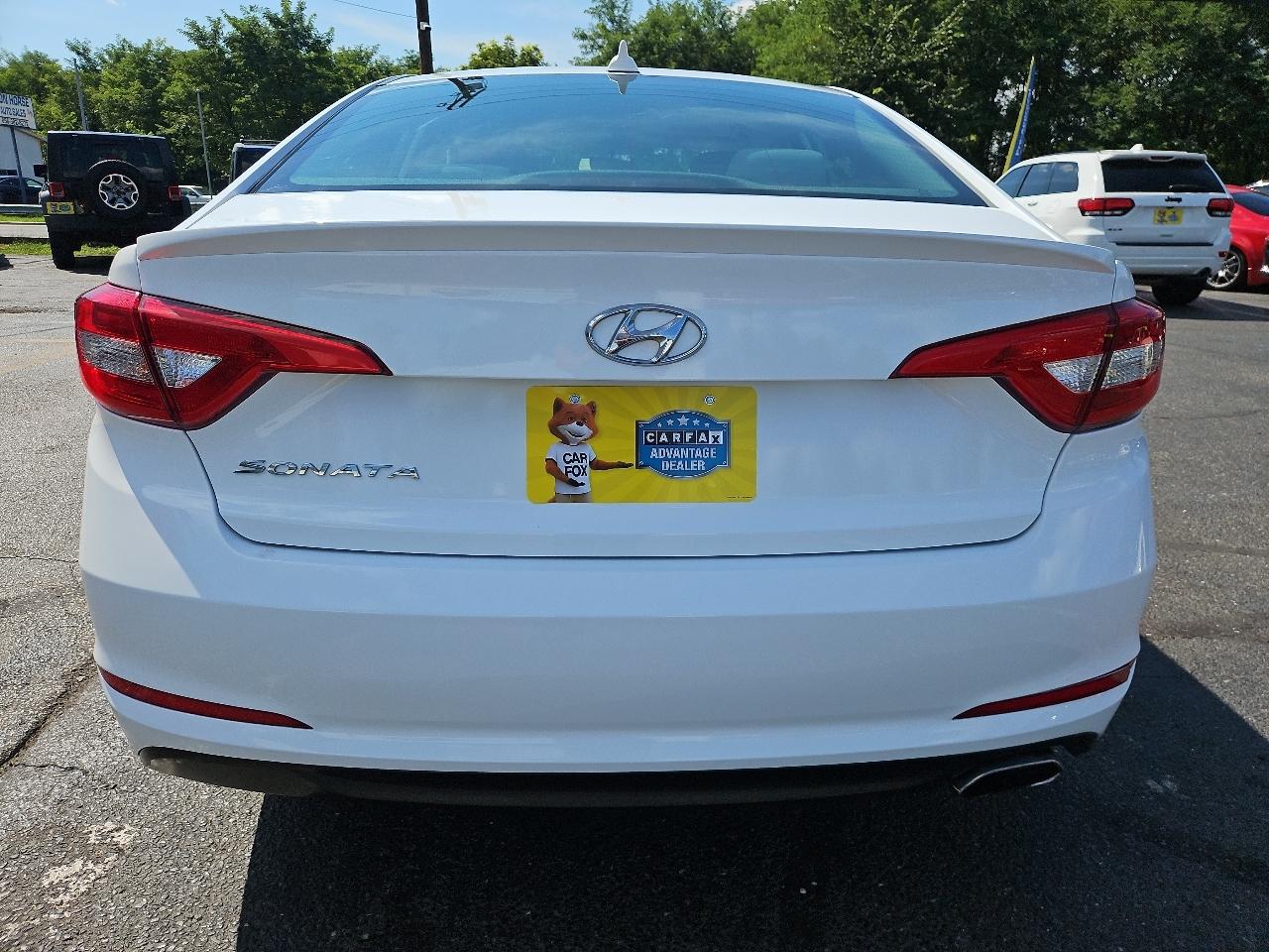 Hyundai Sonata SE 2015