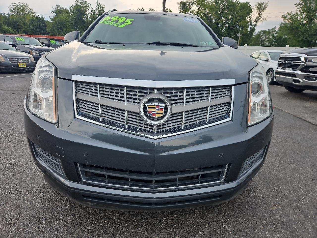 Cadillac SRX Luxury 2012