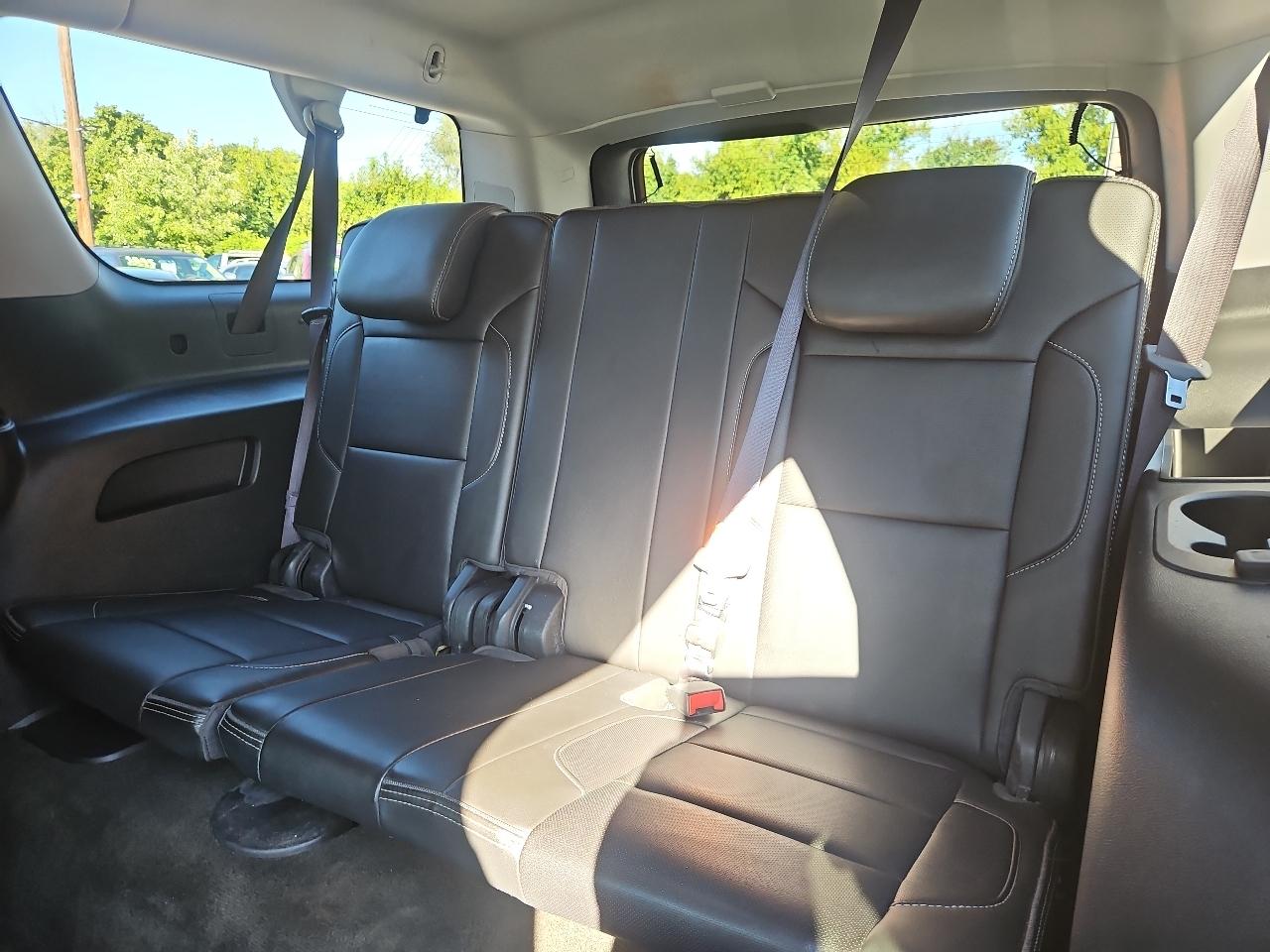 GMC Yukon XL Denali 4WD 2017