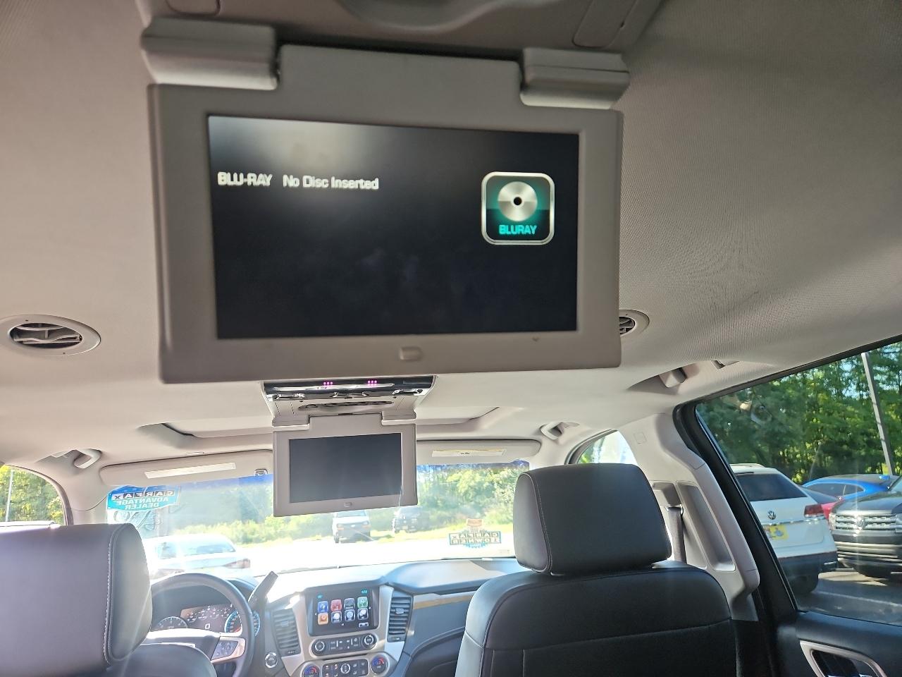 GMC Yukon XL Denali 4WD 2017