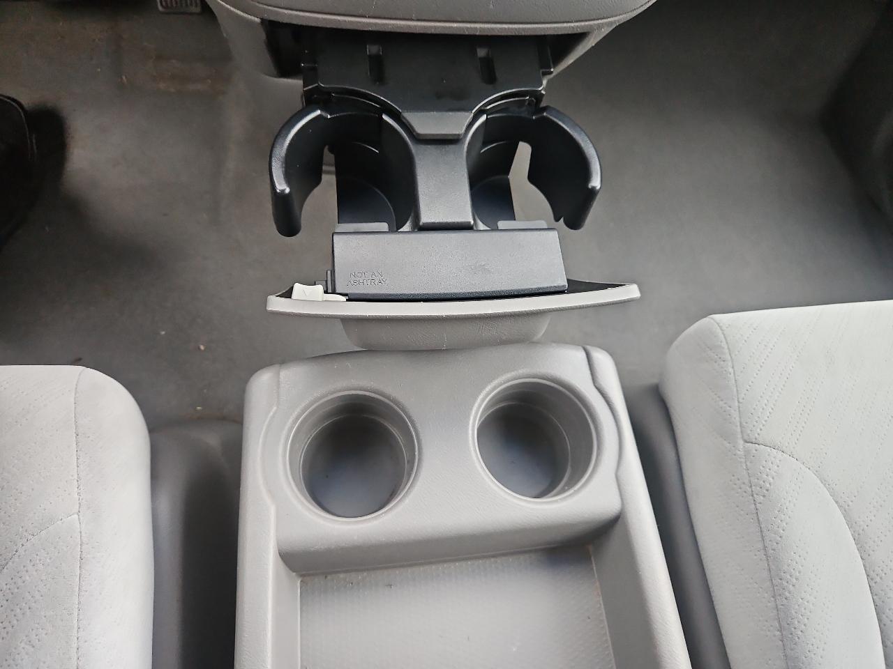 Honda Odyssey LX 2010