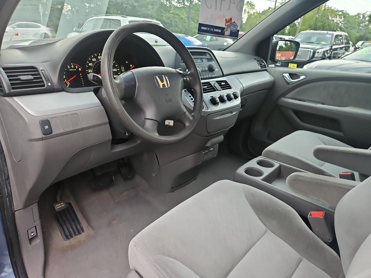 Honda Odyssey LX 2010