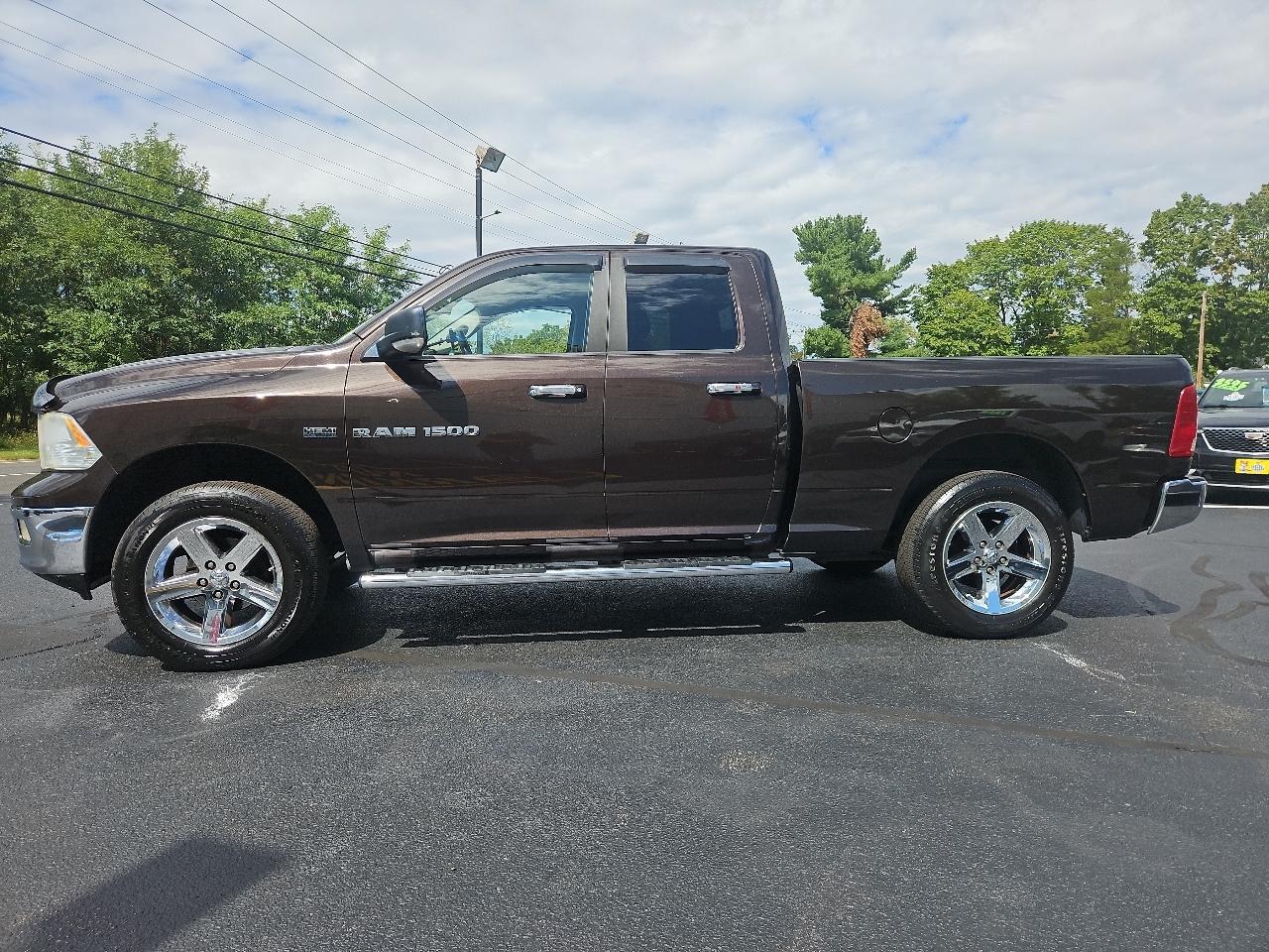 RAM 1500 SLT Quad Cab 4WD 2011