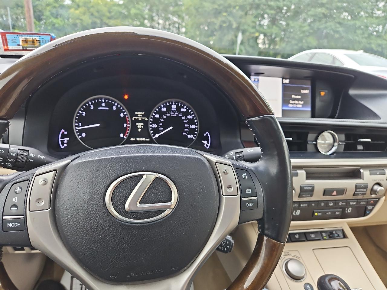Lexus ES 350 Sedan 2013