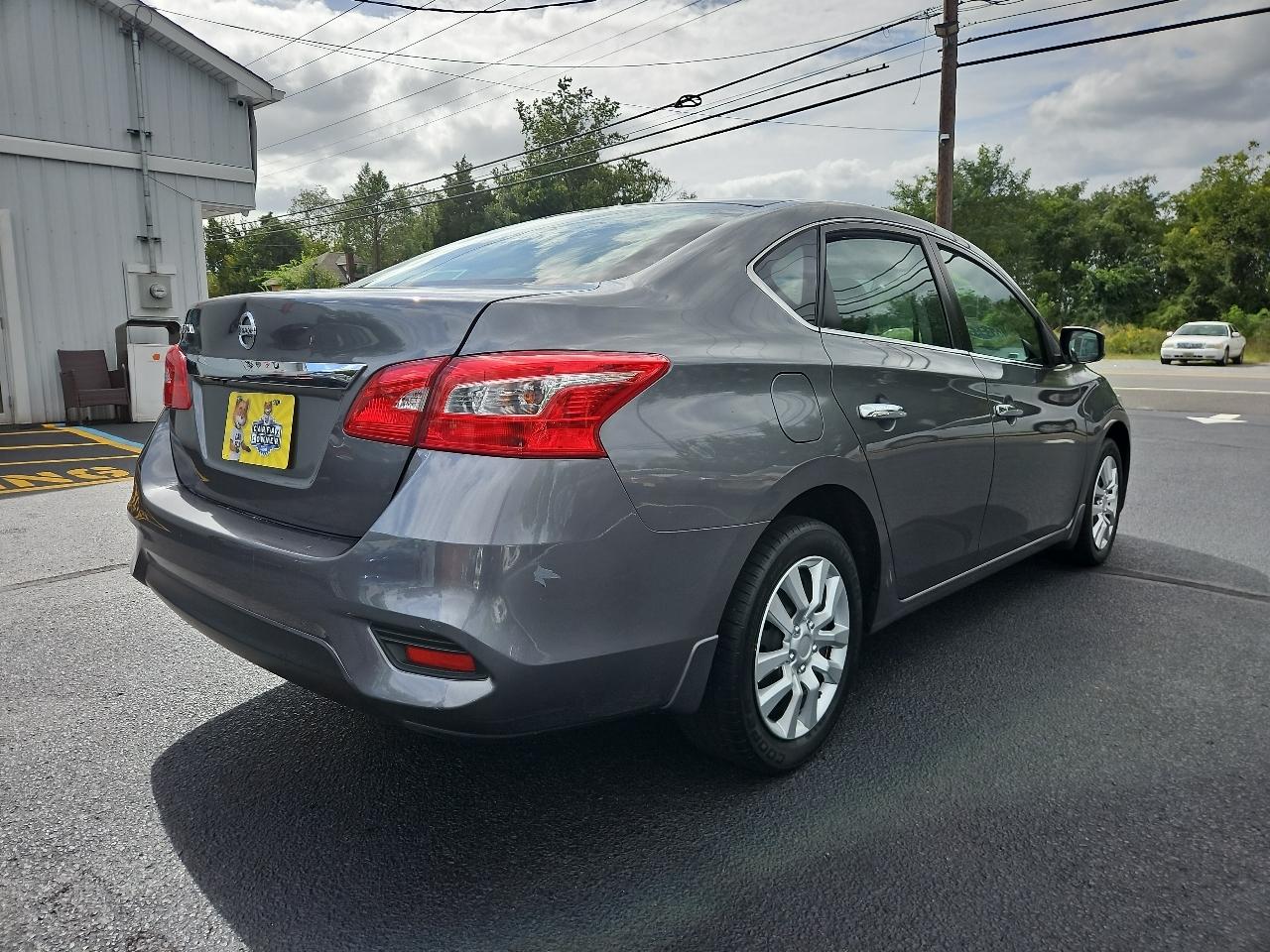 Nissan Sentra S CVT 2019