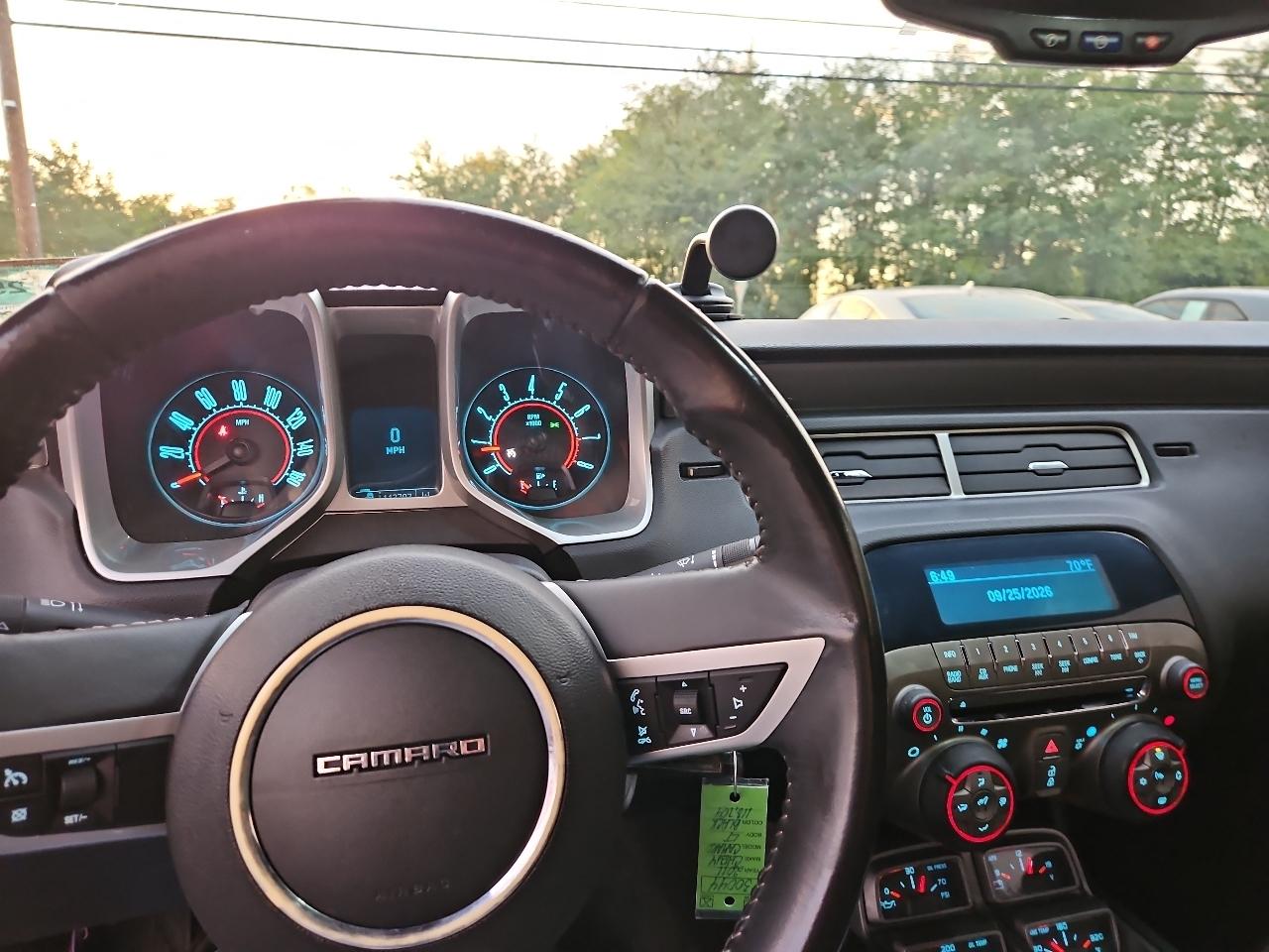 Chevrolet Camaro 2LT Coupe 2011