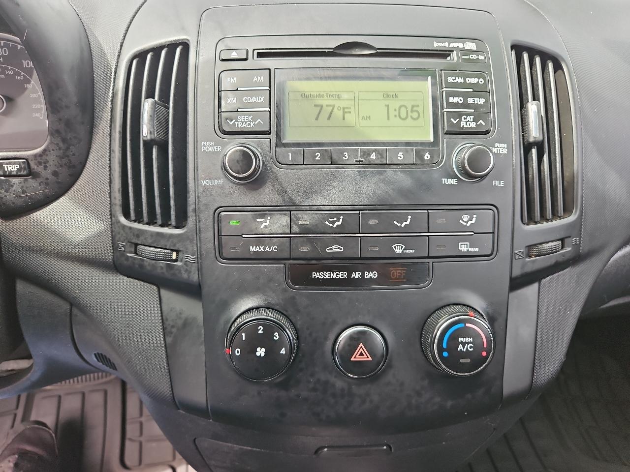 Hyundai Elantra Touring SE Manual 2010