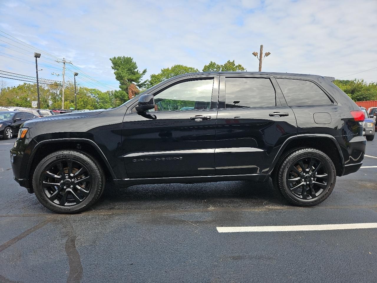 Jeep Grand Cherokee Laredo 4WD 2018