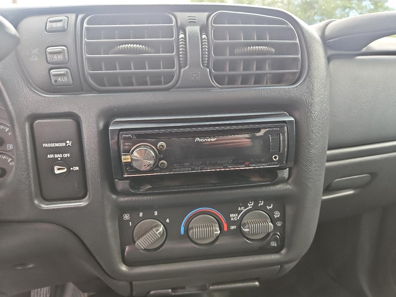 Chevrolet S10 Pickup Ext. Cab 4WD 2000