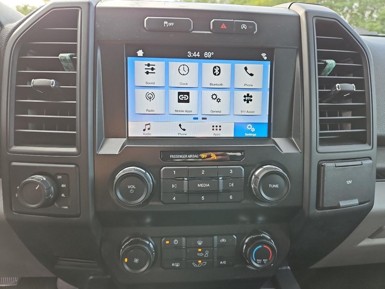 Ford F-150 XL SuperCab 6.5-ft. Bed 4WD 2019