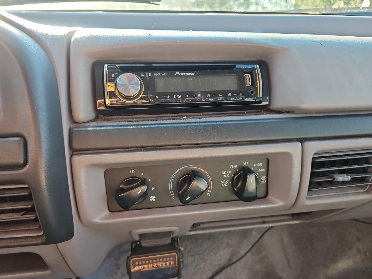 Ford F-250 LD SuperCab 4WD 1997