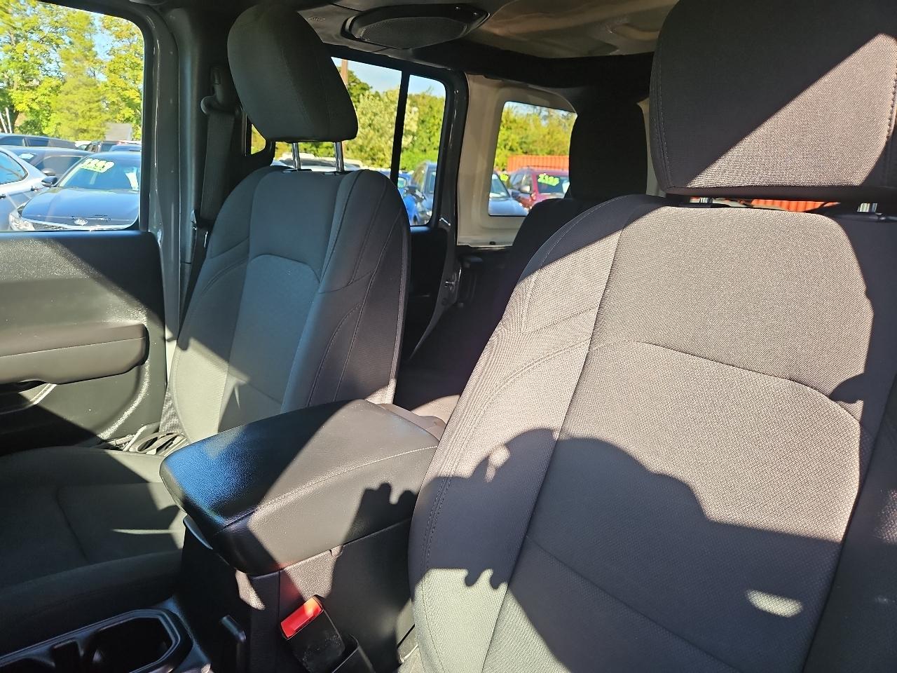 Jeep Wrangler Unlimited Sport 2021