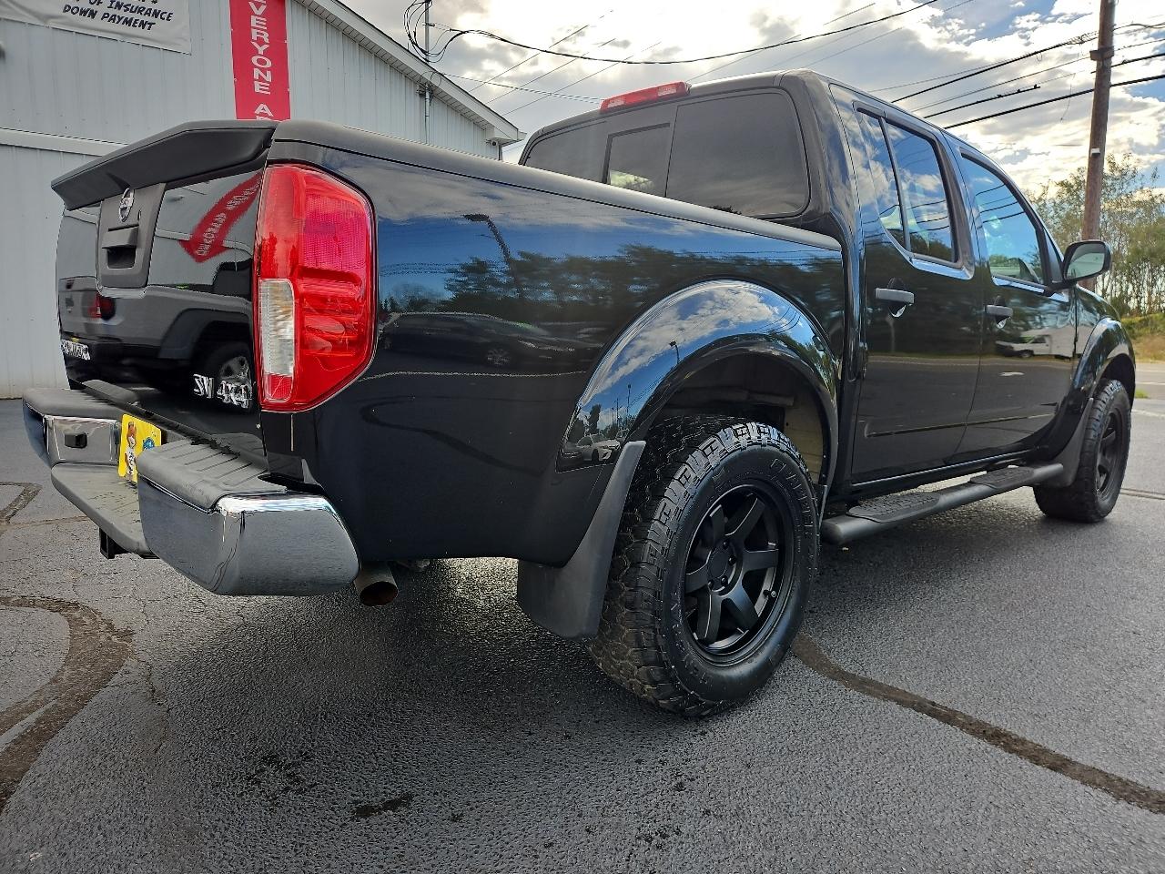Nissan Frontier SL Crew Cab 5AT 4WD 2018