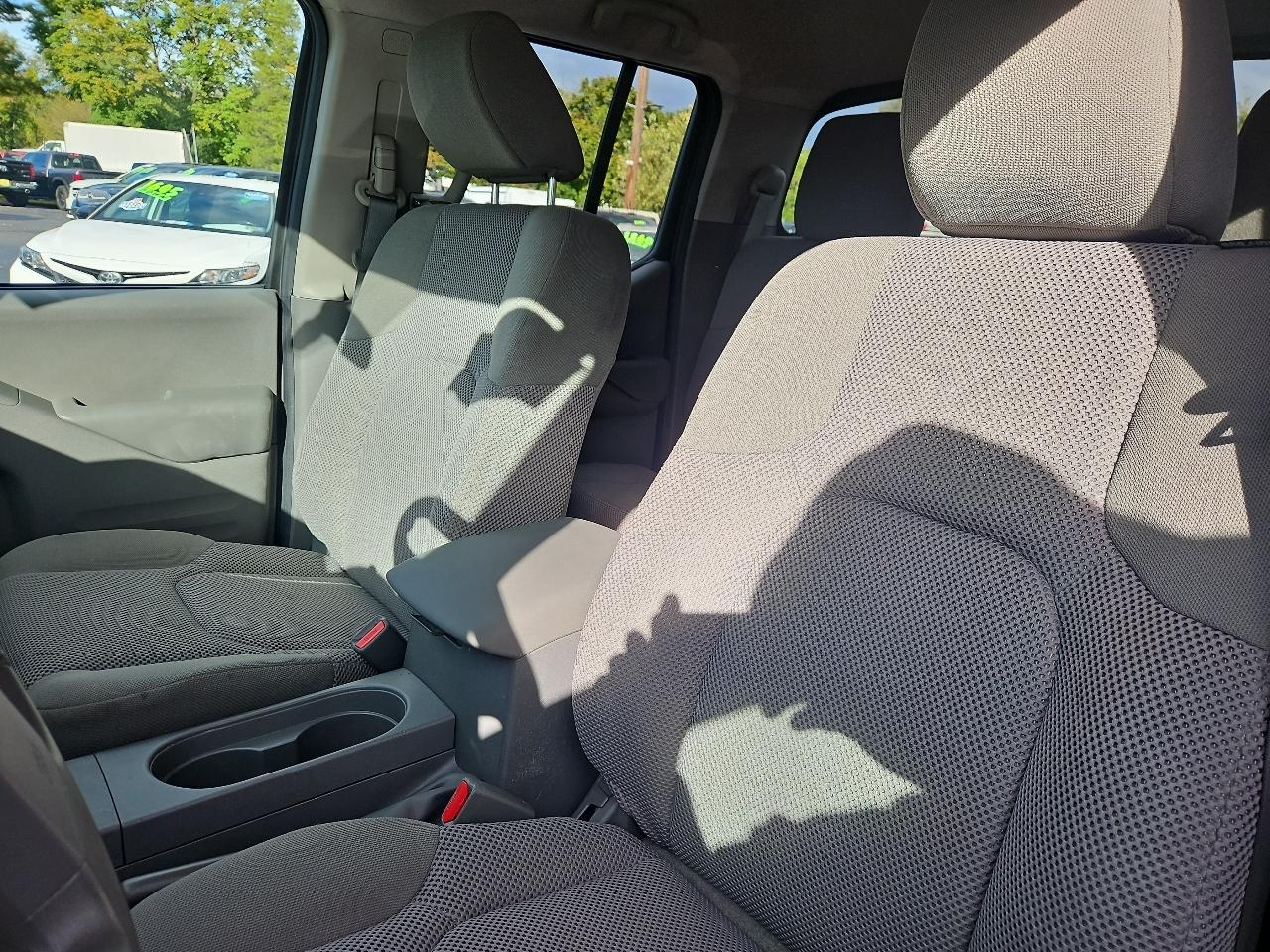 Nissan Frontier SL Crew Cab 5AT 4WD 2018