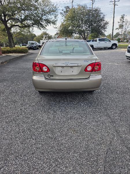 Toyota Corolla LE 2007