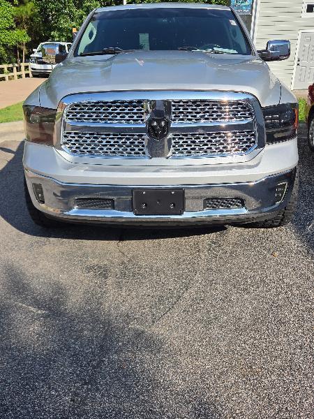 RAM 1500 Laramie Crew Cab SWB 4WD 2014